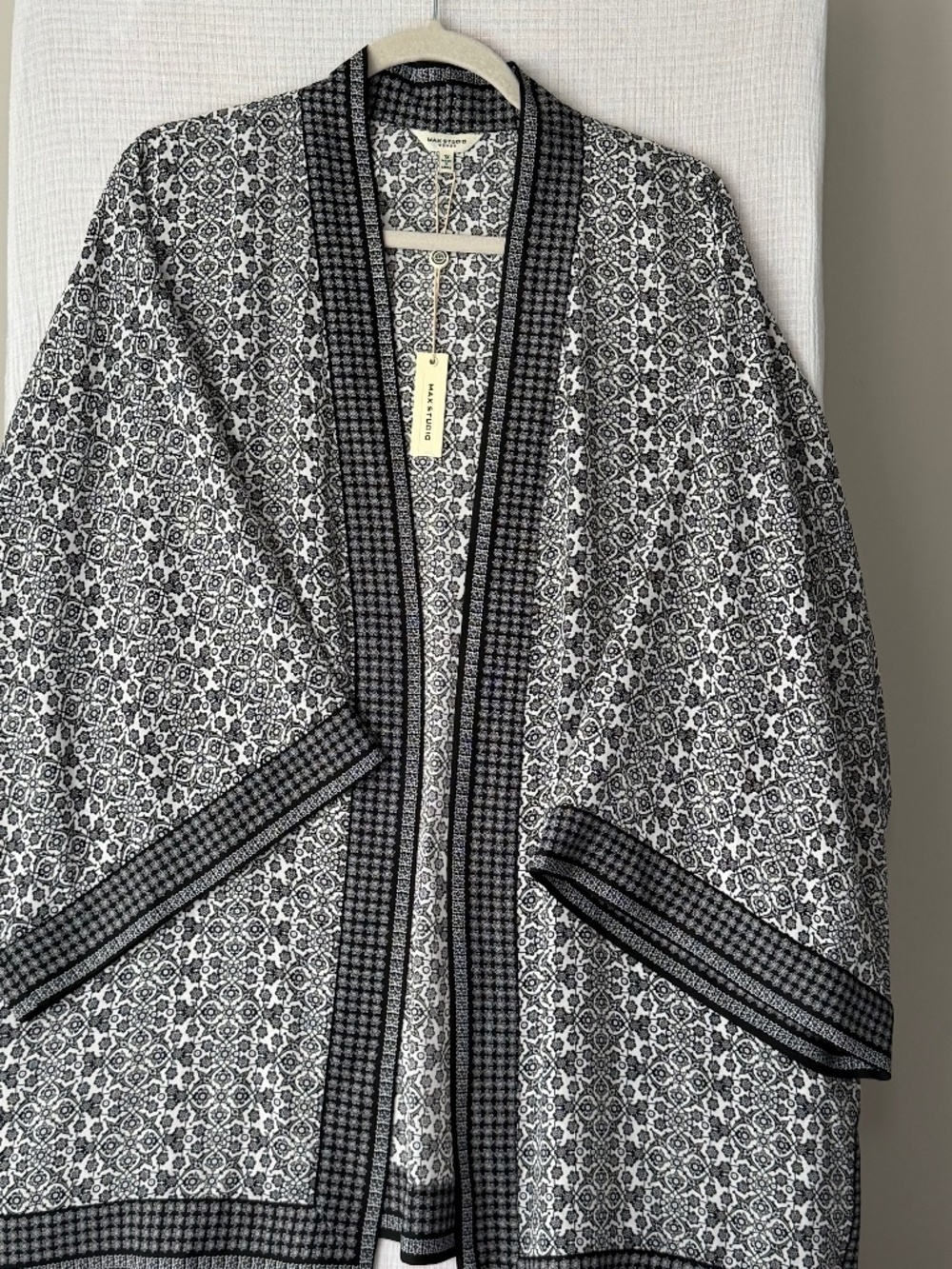 Max Studio Kimono Cardigan 1X White/Blk Print Open Front Boho Robe NWT